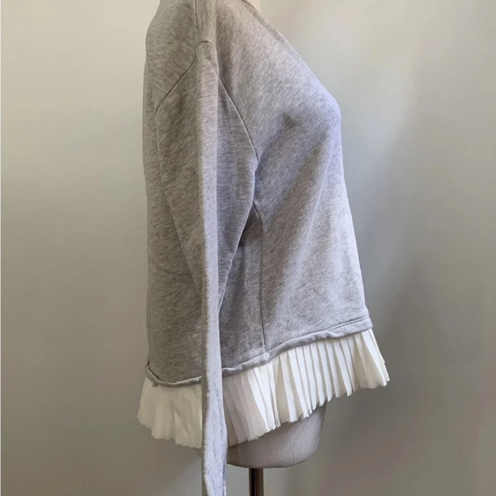 J. CREW Gray Ruffle Hem Women's Top